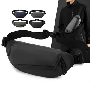 Sac de Poitrine Techwear pour Hommes Imperméable en Nylon Sac à Bandoulière Sac de Taille Avec Boucle Magnétique Sac de Sport Cyclisme