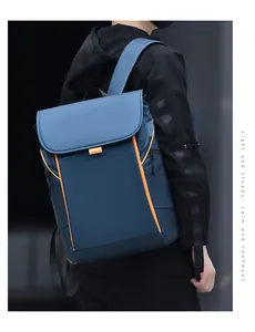 Détail du sac à dos business avec bandes orange et vue latérale portée par le mannequin