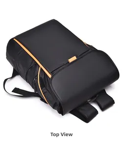Vue de dessus du sac à dos professionnel noir avec bordure orange et tissu étanche