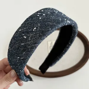 Serre-tête large en tweed bleu marine à pois blancs au style classique chic