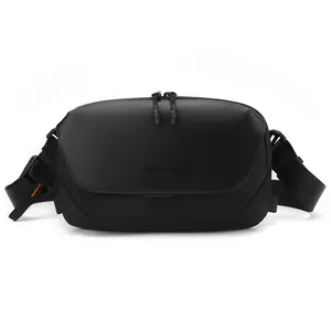 Waterproof black crossbody bag for men with magnetic buckle and adjustable strap