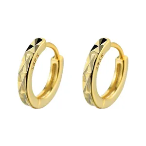 Elegant S925 sterling silver gold plated geometric diamond pattern hoop earrings for women