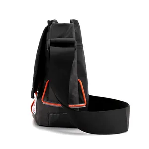 Bandolera unisex de nailon ripstop negro con cordón naranja y correa de nailon ancha