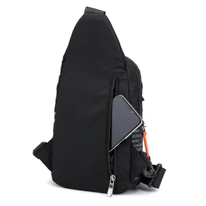 Schwarze Herren-Brusttasche aus Nylon mit wasserdichtem Stoff und Smartphone-Stauraum