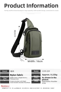 Détail du sac de poitrine en nylon vert armée montrant les dimensions et les poches multiples