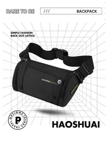 Détail du sac banane en nylon étanche avec sangle réglable et boucle en plastique large