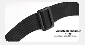 Détail de la bandoulière en fibre tissée haute densité avec boucle réglable en plastique