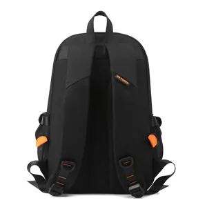 Zaino nero ergonomico con dettagli arancioni e imbottitura posteriore traspirante