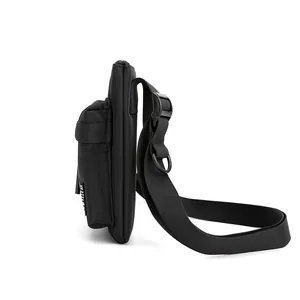 Schlanke schwarze Crossbody-Tasche aus Canvas mit Fronttasche und verstellbarem Gurt