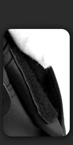 Detail of durable nylon fabric, strong velcro closure and breathable honeycomb mesh lining