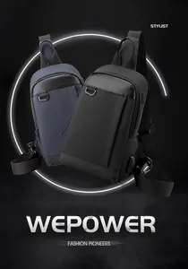 Wasserdichte Herren-Brusttasche in Schwarz und Marine mit USB-Ladeanschluss und Carbon-Textur