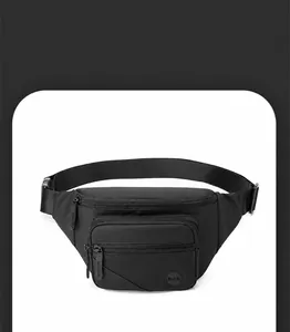 Sac banane d'extérieur noir élégant avec plusieurs poches et bandoulière réglable.