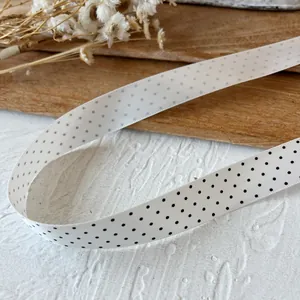 Ruban de satin blanc de 2cm à pois noirs pour nœuds de cheveux DIY et emballages cadeaux