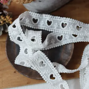 White heart-shaped water-soluble lace trim for DIY crafts and Lolita apparel