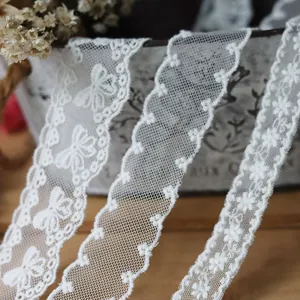 Σετ λευκής δαντέλας με σχέδια πεταλούδας και λουλουδιών για χειροτεχνίες DIY