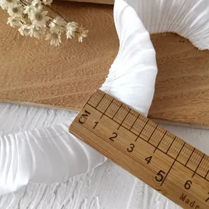 Λευκή γαλλική vintage πλισέ δαντέλα 4,5cm για ράψιμο DIY και φορέματα για κούκλες