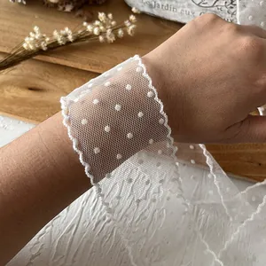 Dentelle en tulle à pois blancs de 5 cm avec bords festonnés pour bricolage