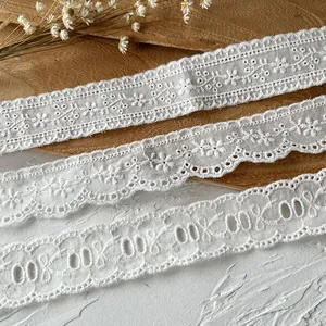 Nastro in Pizzo Ricamato in Cotone Bianco Motivo Floreale Cuore Farfalla Fai da Te Cucito Abbigliamento Artigianato Nozze