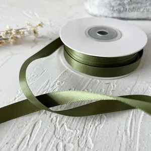 Cinta de satén de doble cara verde oliva en rollo para regalos y manualidades