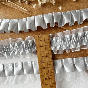 Bordure en dentelle plissée satin gris argenté pour couture DIY et ourlets