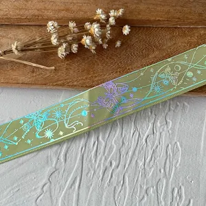 Nastro laser olografico con farfalle verde oliva per accessori fatti a mano