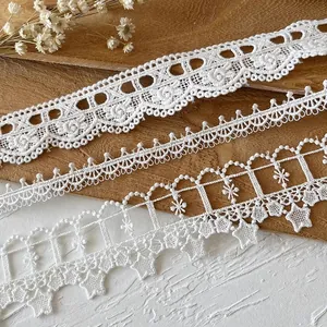 Ribete de Encaje Bordado Hidrosoluble Blanco Con Patrón de Flores Estrellas y Rosas Cinta Decorativa Accesorio DIY para Costura Ropa Boda