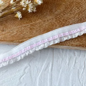 Weiße und rosa geraffte elastische Spitzenbordüre für DIY-Nähen und Puppenkleidung