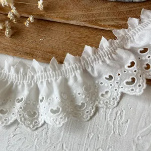 Galon de Dentelle en Coton Brodé Cœur Ajouré Ruban à Volants pour Couture DIY Artisanat Décoration de Vêtements Accessoires