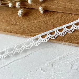 Weiße Baumwollspitze mit Muschelkante für DIY-Nähen und Puppenkleidung Dekoration