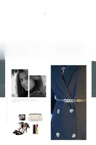 Détail d'une fine ceinture en cuir noir avec boucle chaîne dorée sur un trench bleu