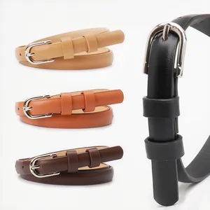 Cintura Sottile in Ecopelle da Donna di Semplice Moda Con Fibbia ad Ardiglione in Lega d'Argento Cinturino Versatile per Jeans e Abiti