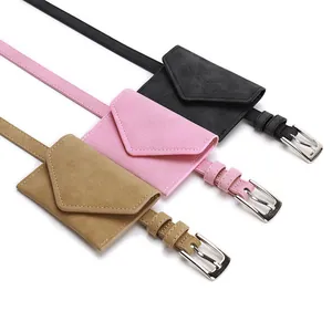 Cinturones finos de ante para mujer con mini bolsos en negro, rosa y caqui