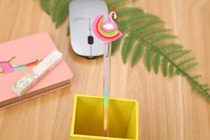 Creative unicorn flamingo gel pens featuring rainbow silicone toppers and transparent barrels
