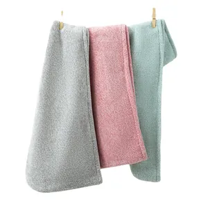 Asciugamani per capelli in pile corallo assorbente in grigio, rosa e verde menta