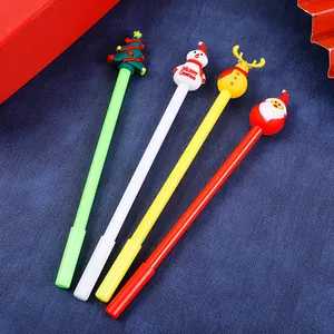 Dettaglio di penne gel natalizie colorate con decorazioni 3D in silicone e Babbo Natale