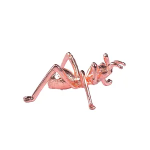 Creative rose gold metal ant ornament stand for crystal ball home desk decoration