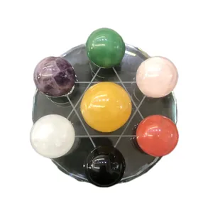 Kristallkugel Sieben-Sterne-Array Set mit Amethyst und Rosenquarz auf Glassockel