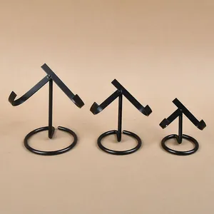 Supporto per Display in Metallo per Campioni Minerali di Cristallo Forma a Cuore Base di Supporto per Ametista Fossile Ornamento