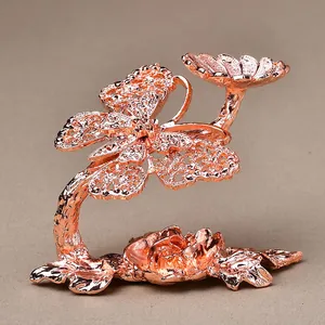 Holle Metalen Vlinder Bloem Ornament Kristallen Bol Standaard Filigraan Sieraden Display Houder Thuis Bureau Decoratie Cadeau
