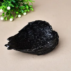 Bol décoratif en résine en forme de cœur avec ailes d'ange noires et porte-cendrier