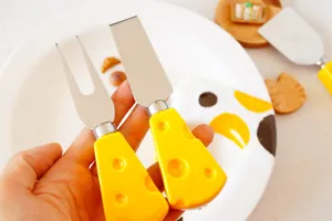 Ensemble couteau et fourchette à beurre pizza avec poignée fromage en céramique