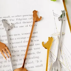 Cute Japanese cat-shaped handle stainless steel dessert spoons and forks in three colors