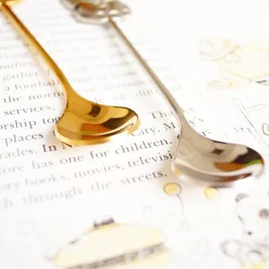 Modern Japanese-style gold and silver 304 stainless steel lucky cat dessert spoons