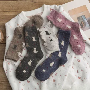 Japanese Retro Speckled Cat Pattern Crew Socks Cotton Blend Heart Print Kawaii Fashion Mid-Calf Hosiery For Women