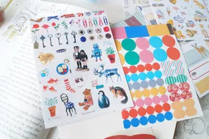 Set di 9 fogli di adesivi per animali carini e etichette colorate a pois per fai da te