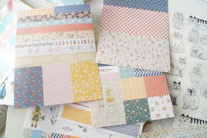 9 fogli di adesivi decorativi con animali e robot vintage per diari e fai-da-te