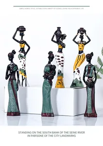Détails de six figurines africaines en résine faites à la main en tenues traditionnelles