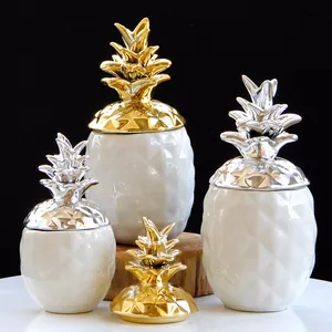 Lot de 3 bocaux ananas en céramique blanche avec couvercles métalliques dorés et argentés