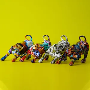 Juego de 4 estatuas de toro de resina con grafiti de colores para decoración hogar