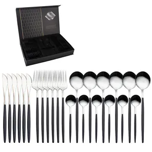 Ménagère 24 pièces avec 6 couteaux, fourchettes et cuillères dans un coffret cadeau noir